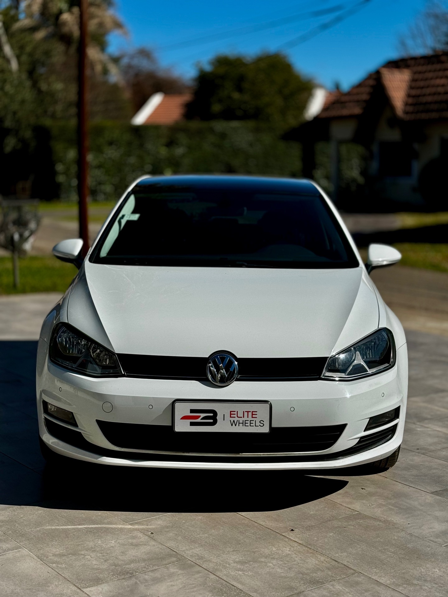 Volkswagen Golf TSI 1.4 - Imagen 1