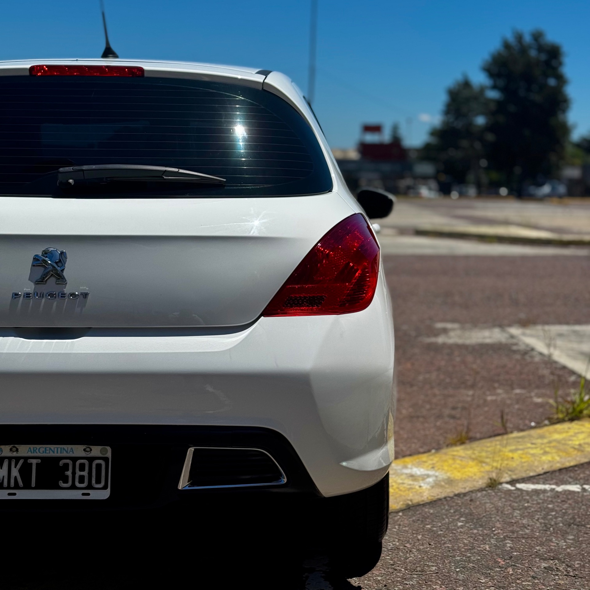 Miniatura 18